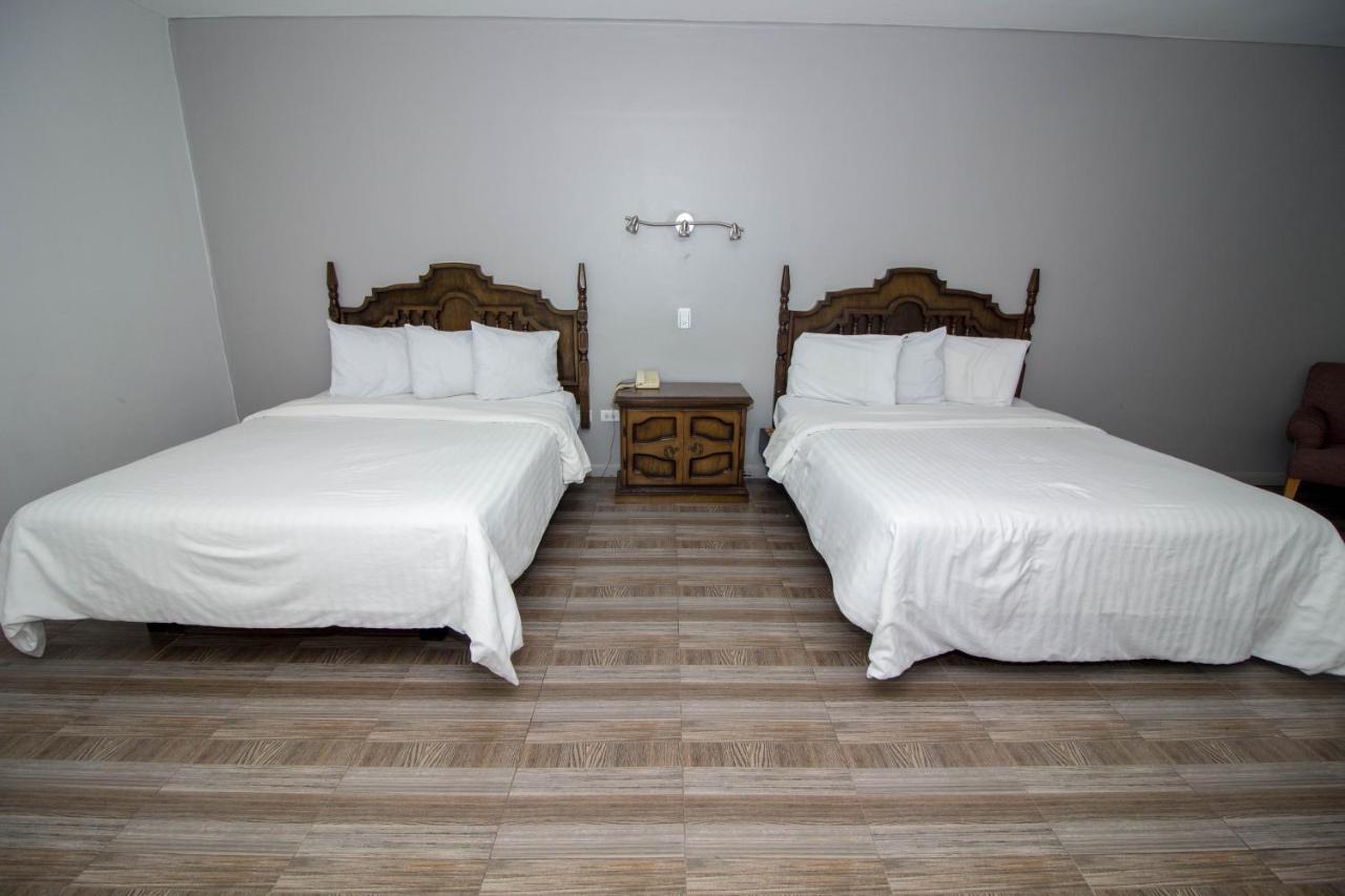 Hotel Posada Tierra Blanca Чіуауа Екстер'єр фото